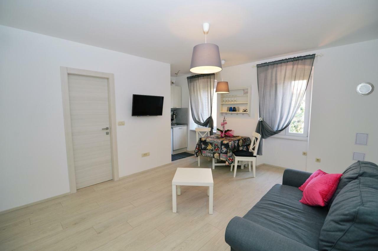 Apartments Knezgrad 로브란 외부 사진